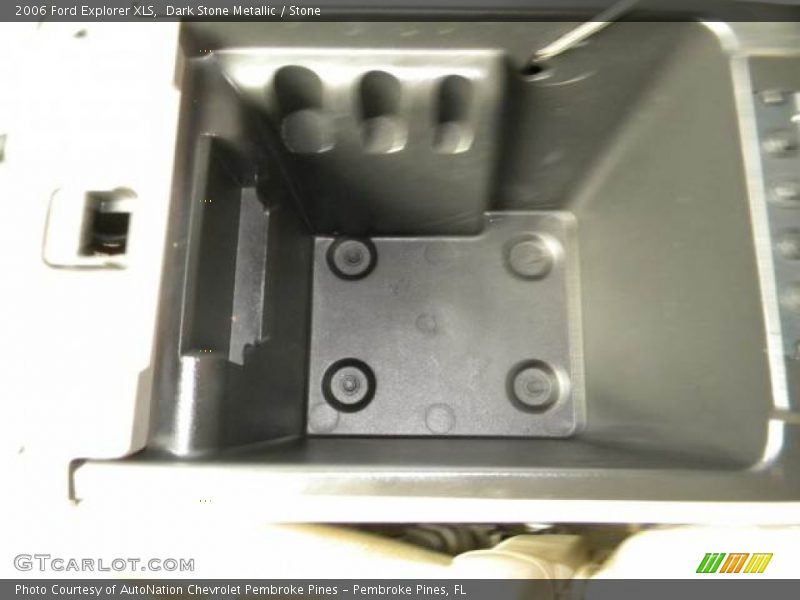 Dark Stone Metallic / Stone 2006 Ford Explorer XLS