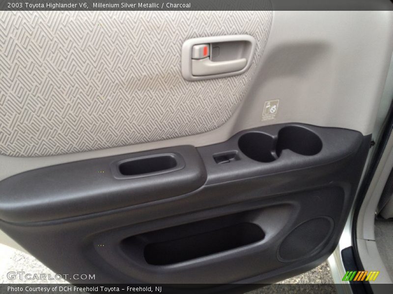 Millenium Silver Metallic / Charcoal 2003 Toyota Highlander V6