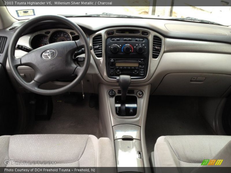 Millenium Silver Metallic / Charcoal 2003 Toyota Highlander V6