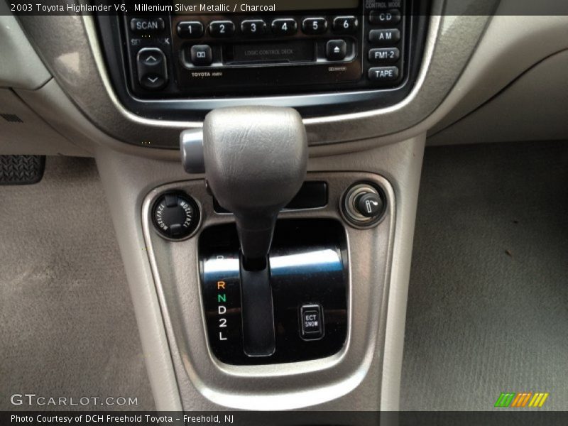 Millenium Silver Metallic / Charcoal 2003 Toyota Highlander V6