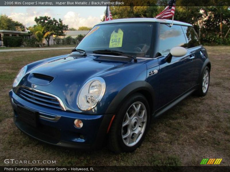 Hyper Blue Metallic / Black/Panther Black 2006 Mini Cooper S Hardtop