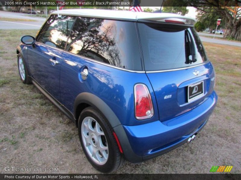 Hyper Blue Metallic / Black/Panther Black 2006 Mini Cooper S Hardtop