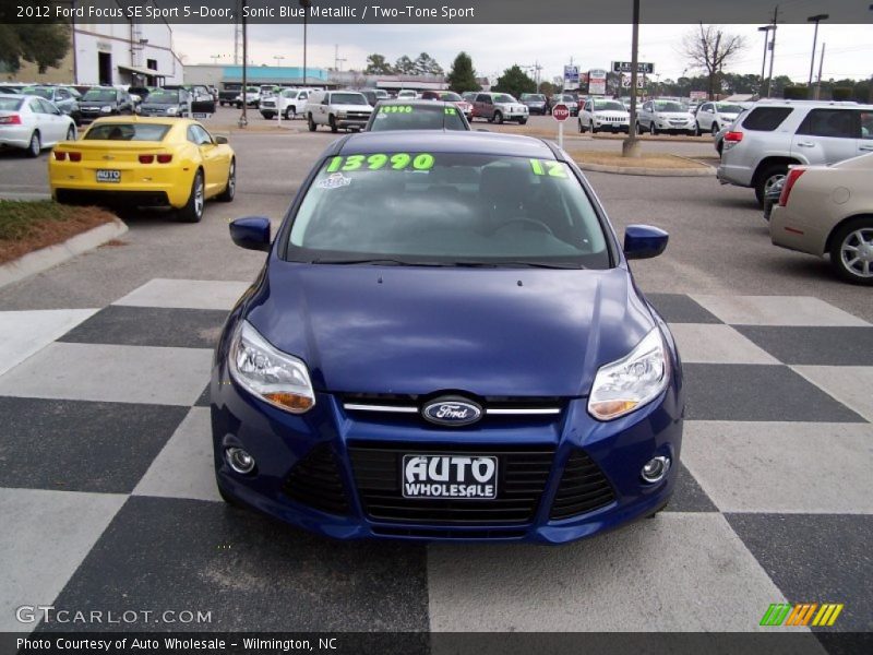 Sonic Blue Metallic / Two-Tone Sport 2012 Ford Focus SE Sport 5-Door