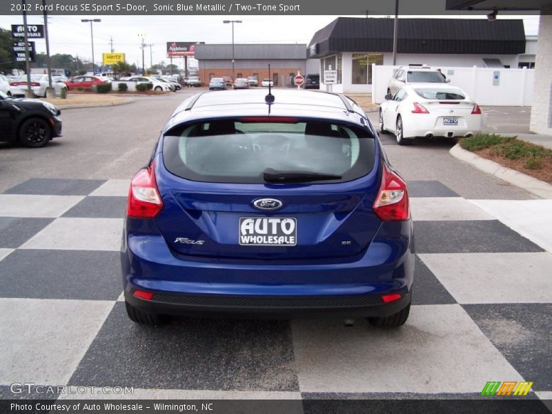 Sonic Blue Metallic / Two-Tone Sport 2012 Ford Focus SE Sport 5-Door
