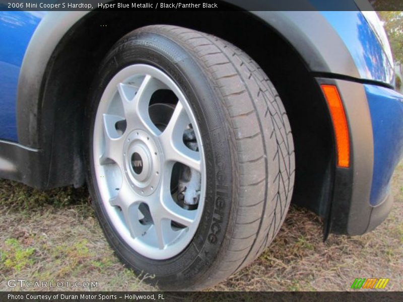 Hyper Blue Metallic / Black/Panther Black 2006 Mini Cooper S Hardtop