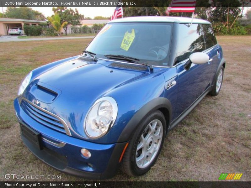 Hyper Blue Metallic / Black/Panther Black 2006 Mini Cooper S Hardtop