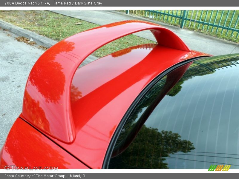 Flame Red / Dark Slate Gray 2004 Dodge Neon SRT-4