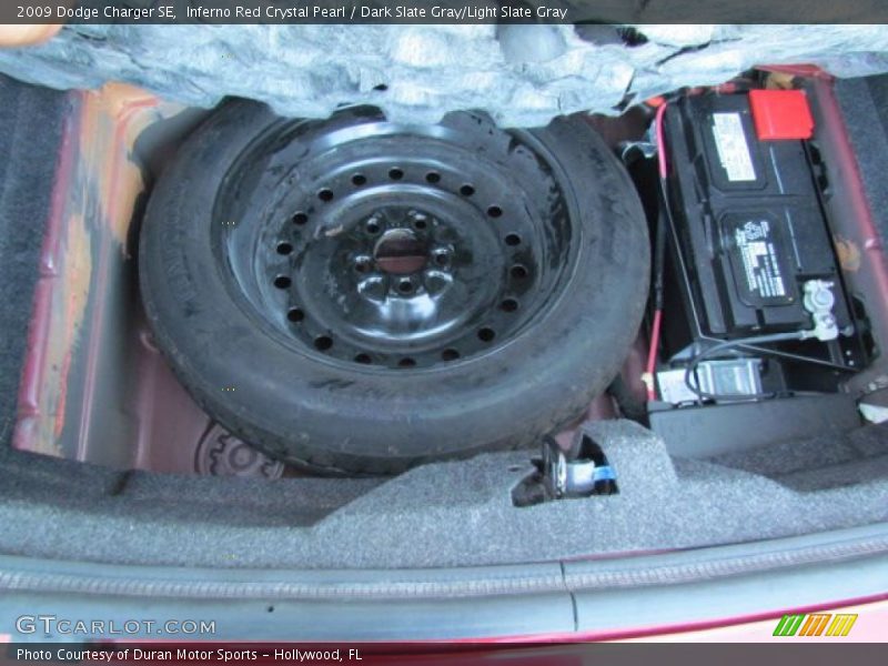 Inferno Red Crystal Pearl / Dark Slate Gray/Light Slate Gray 2009 Dodge Charger SE