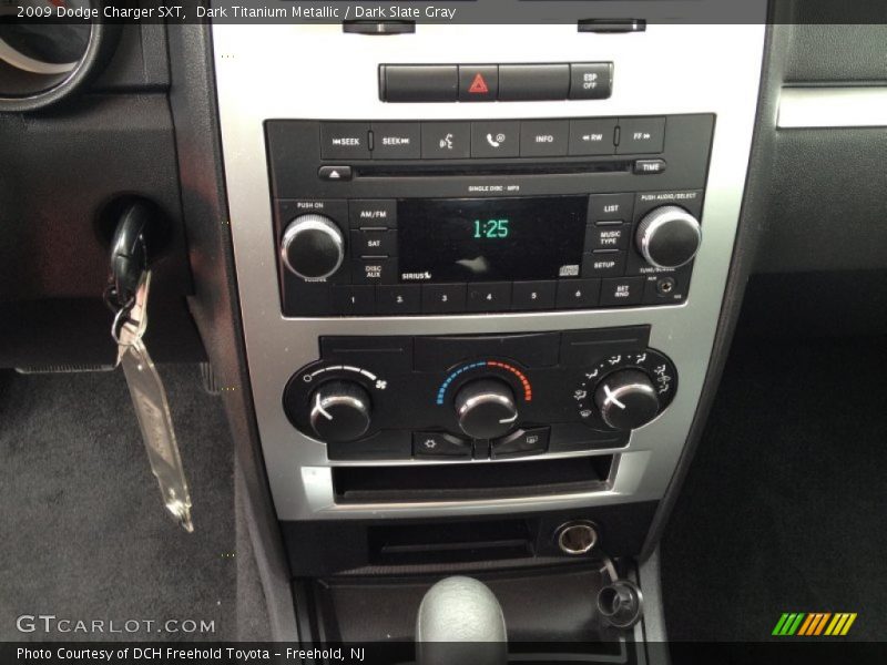 Controls of 2009 Charger SXT