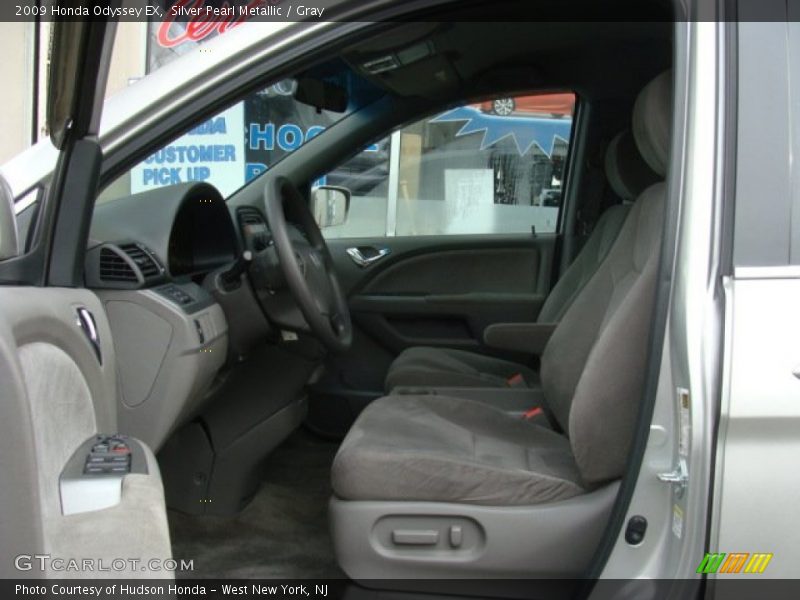Silver Pearl Metallic / Gray 2009 Honda Odyssey EX