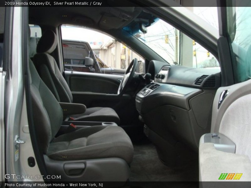 Silver Pearl Metallic / Gray 2009 Honda Odyssey EX