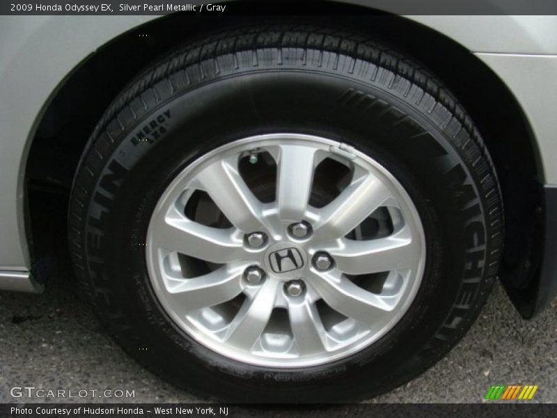 Silver Pearl Metallic / Gray 2009 Honda Odyssey EX
