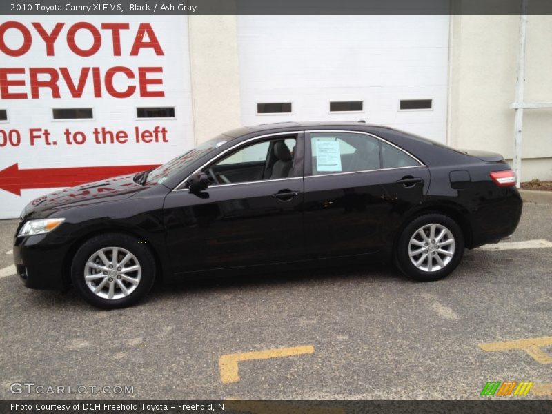 Black / Ash Gray 2010 Toyota Camry XLE V6