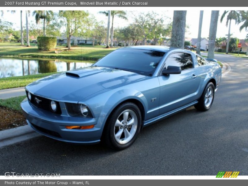 Front 3/4 View of 2007 Mustang GT Premium Coupe