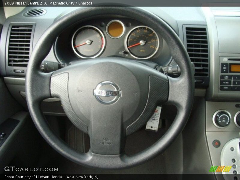 Magnetic Gray / Charcoal 2009 Nissan Sentra 2.0