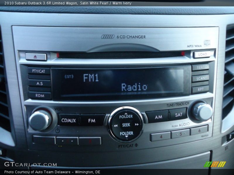 Audio System of 2010 Outback 3.6R Limited Wagon