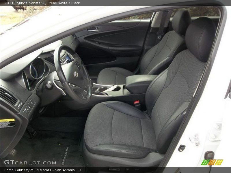 Pearl White / Black 2011 Hyundai Sonata SE