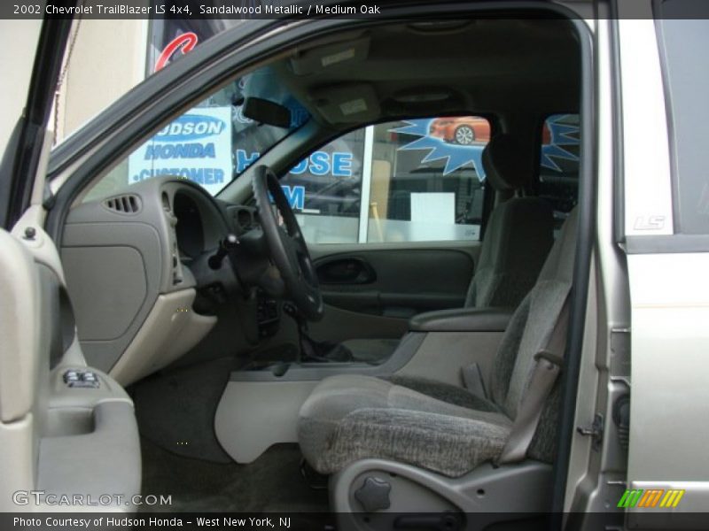 Sandalwood Metallic / Medium Oak 2002 Chevrolet TrailBlazer LS 4x4