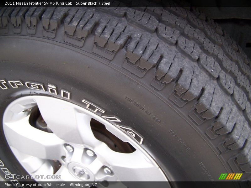 Super Black / Steel 2011 Nissan Frontier SV V6 King Cab