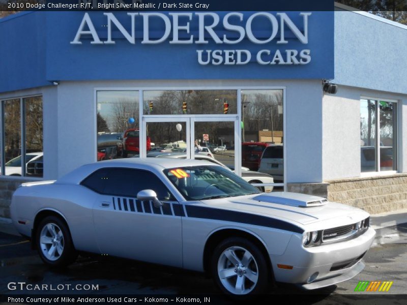 Bright Silver Metallic / Dark Slate Gray 2010 Dodge Challenger R/T