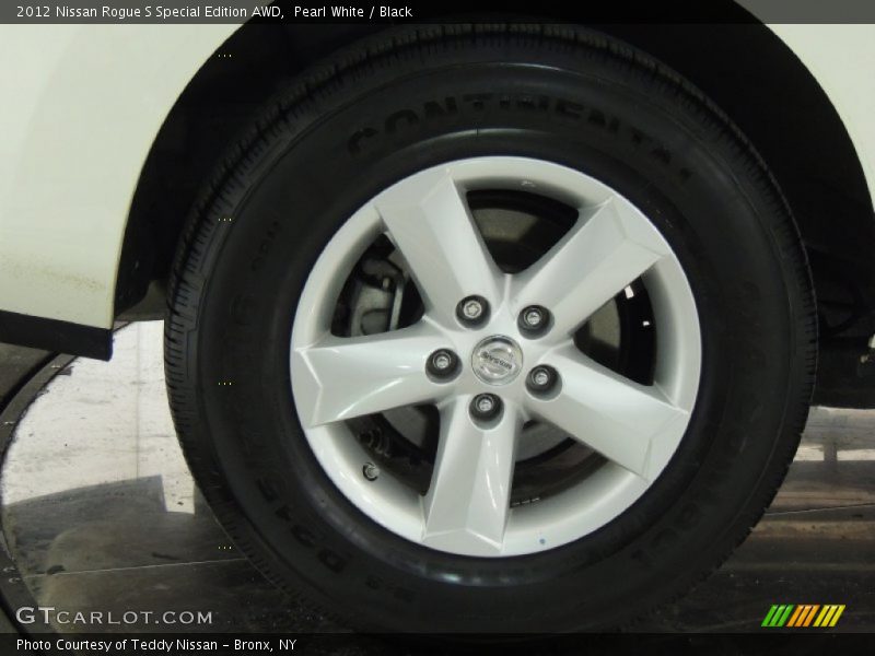  2012 Rogue S Special Edition AWD Wheel