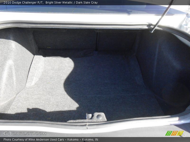 Bright Silver Metallic / Dark Slate Gray 2010 Dodge Challenger R/T