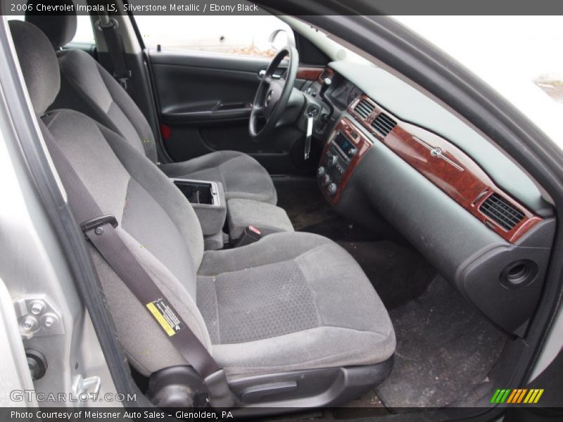  2006 Impala LS Ebony Black Interior