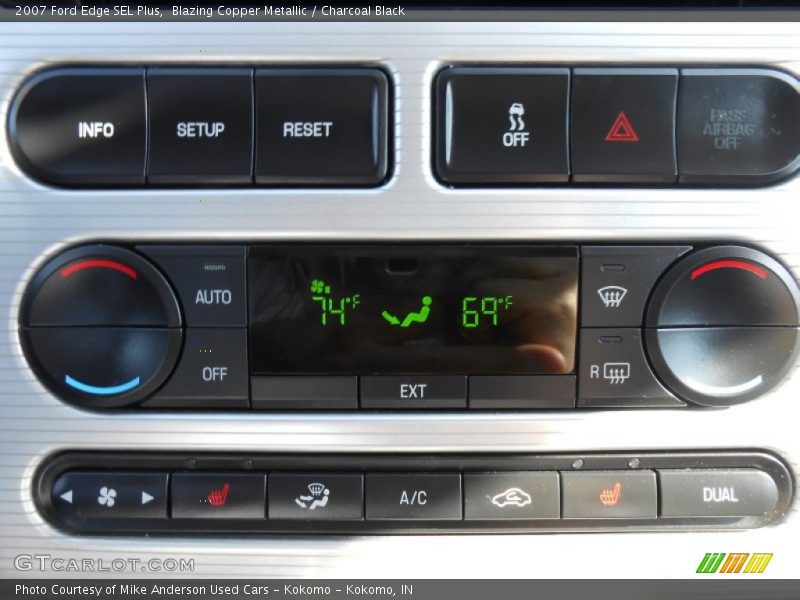 Controls of 2007 Edge SEL Plus