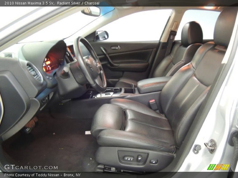 Radiant Silver / Charcoal 2010 Nissan Maxima 3.5 SV