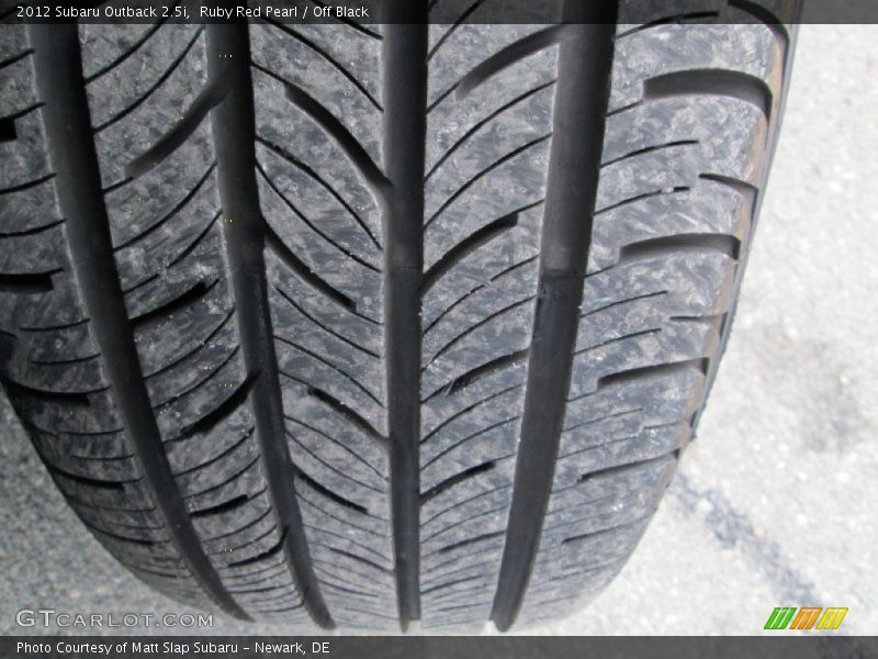 Ruby Red Pearl / Off Black 2012 Subaru Outback 2.5i