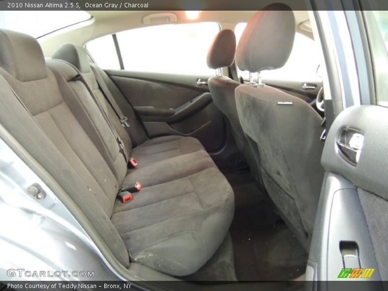 Ocean Gray / Charcoal 2010 Nissan Altima 2.5 S