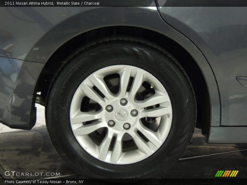  2011 Altima Hybrid Wheel