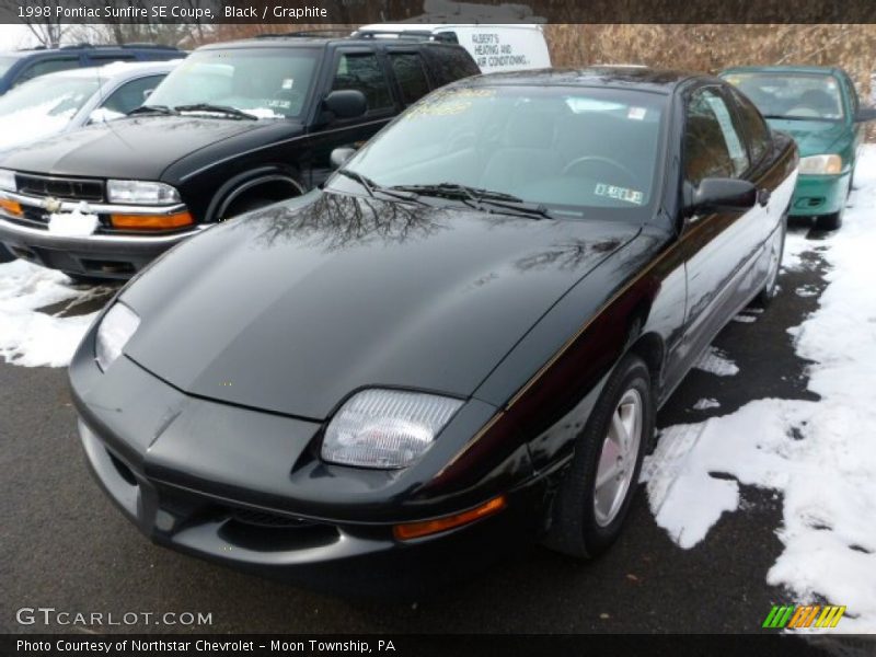 Black / Graphite 1998 Pontiac Sunfire SE Coupe