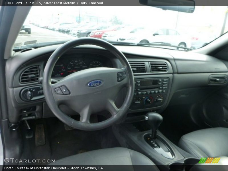 Dashboard of 2003 Taurus SES