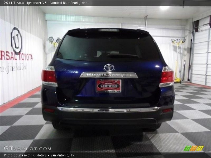 Nautical Blue Pearl / Ash 2011 Toyota Highlander V6
