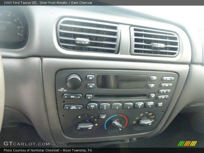 Controls of 2003 Taurus SES