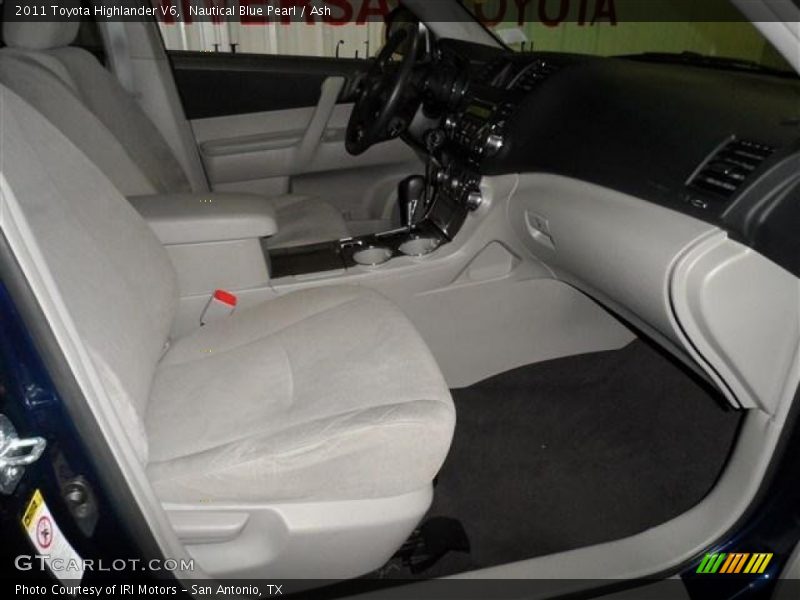 Nautical Blue Pearl / Ash 2011 Toyota Highlander V6