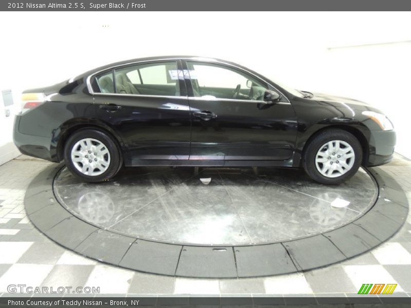 Super Black / Frost 2012 Nissan Altima 2.5 S