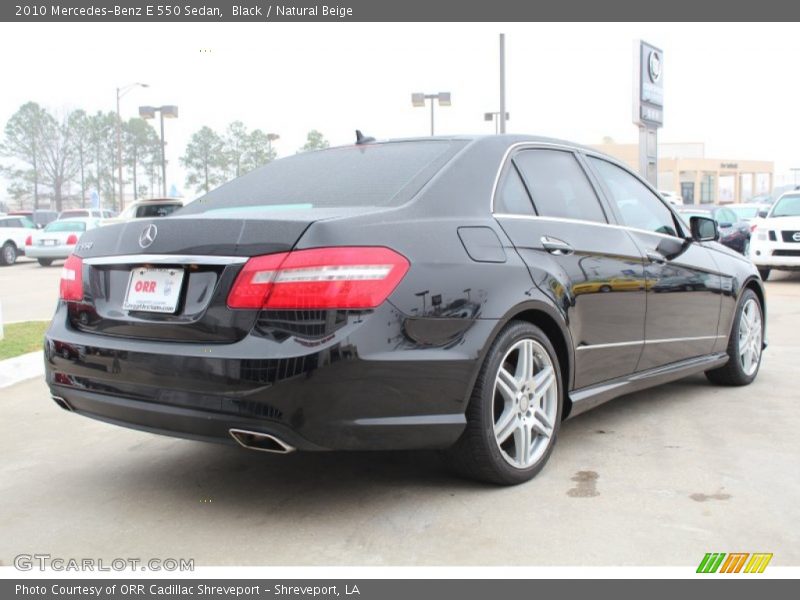 Black / Natural Beige 2010 Mercedes-Benz E 550 Sedan