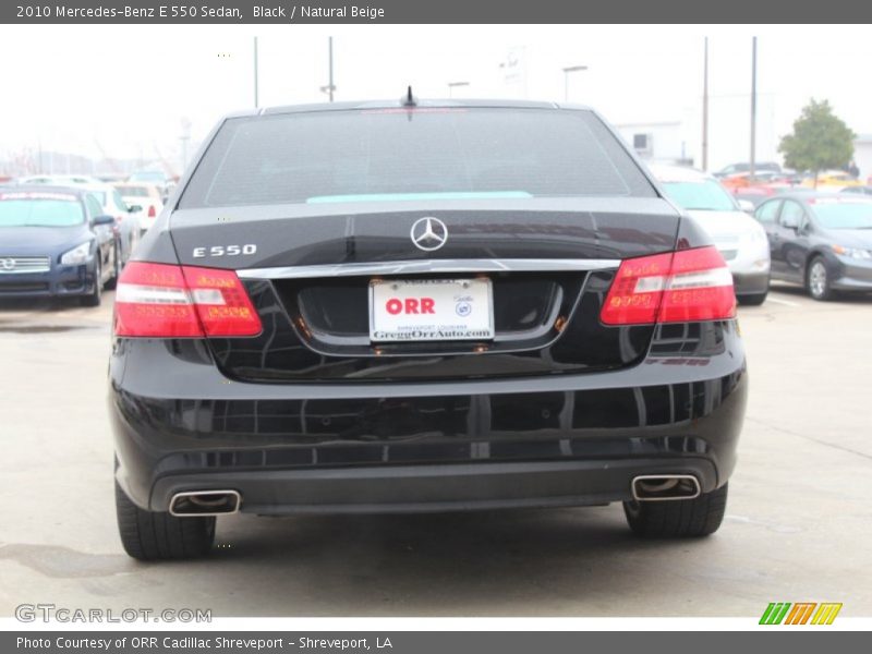 Black / Natural Beige 2010 Mercedes-Benz E 550 Sedan