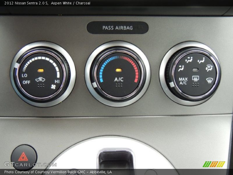 Aspen White / Charcoal 2012 Nissan Sentra 2.0 S