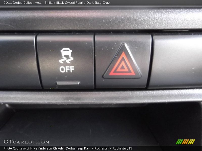 Brilliant Black Crystal Pearl / Dark Slate Gray 2011 Dodge Caliber Heat