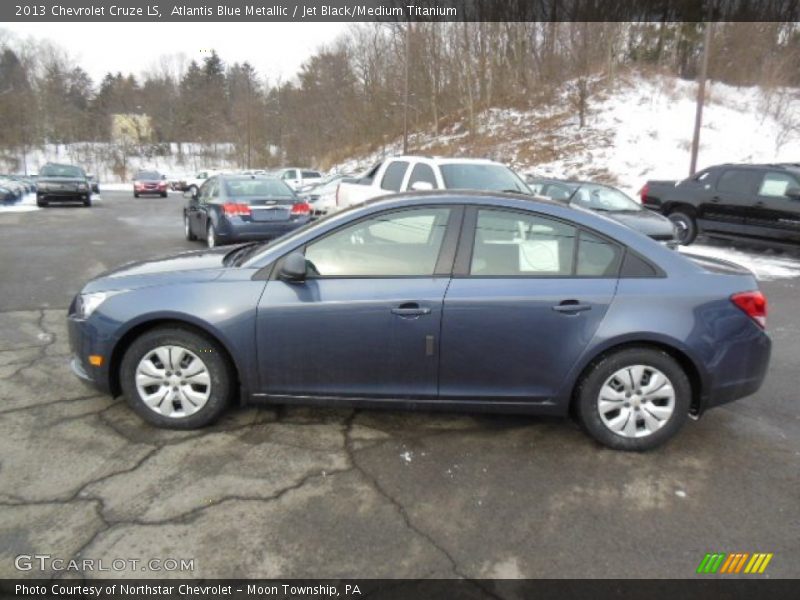 Atlantis Blue Metallic / Jet Black/Medium Titanium 2013 Chevrolet Cruze LS