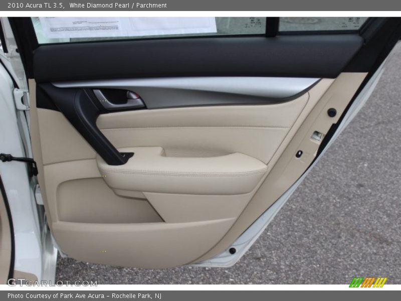 White Diamond Pearl / Parchment 2010 Acura TL 3.5