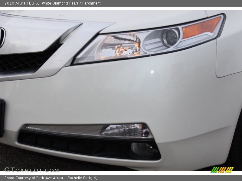 White Diamond Pearl / Parchment 2010 Acura TL 3.5