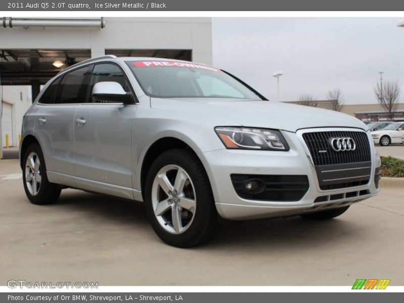 Front 3/4 View of 2011 Q5 2.0T quattro