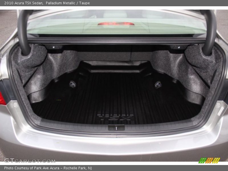  2010 TSX Sedan Trunk