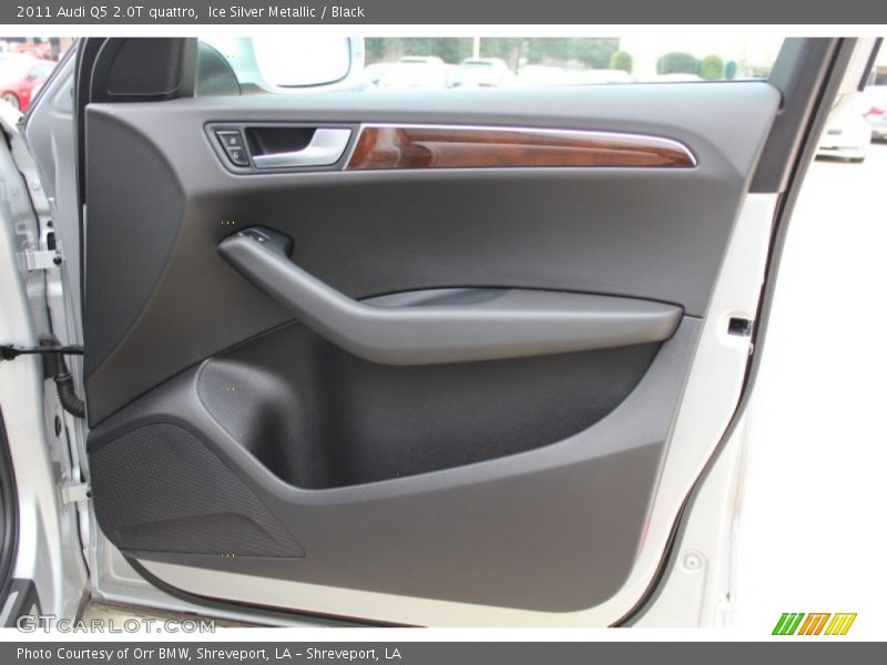 Door Panel of 2011 Q5 2.0T quattro