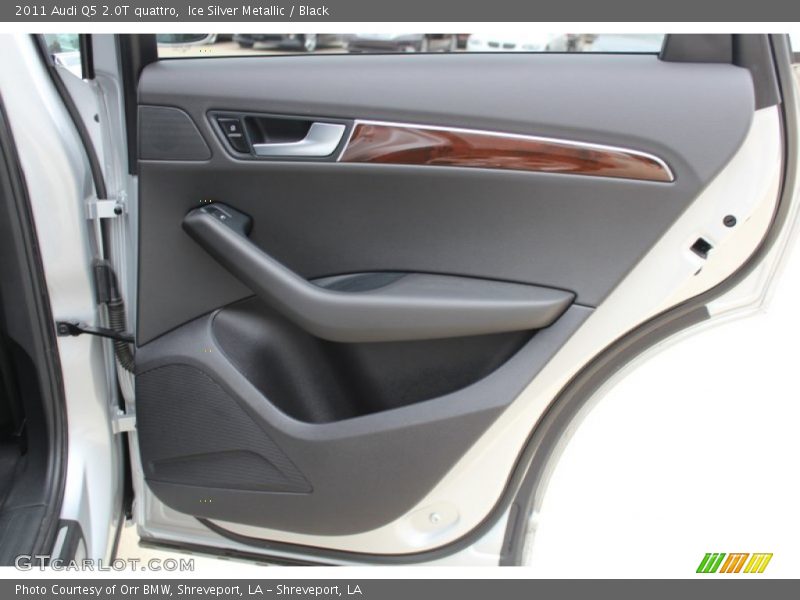 Ice Silver Metallic / Black 2011 Audi Q5 2.0T quattro