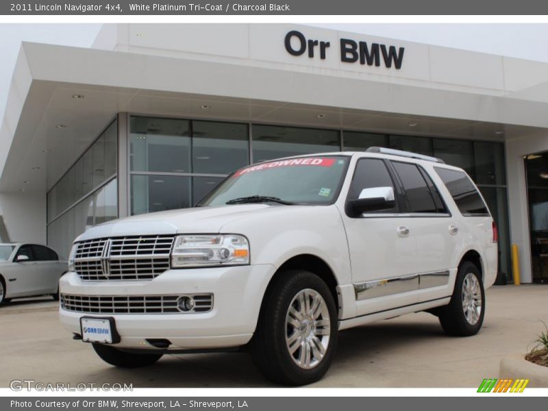 White Platinum Tri-Coat / Charcoal Black 2011 Lincoln Navigator 4x4
